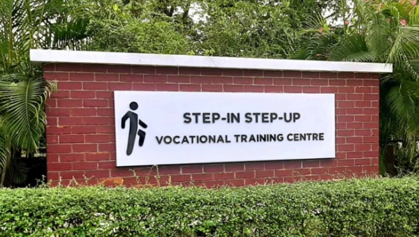 SISU entrance sign