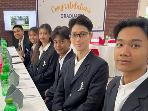 SISU TOT graduates at banquet
