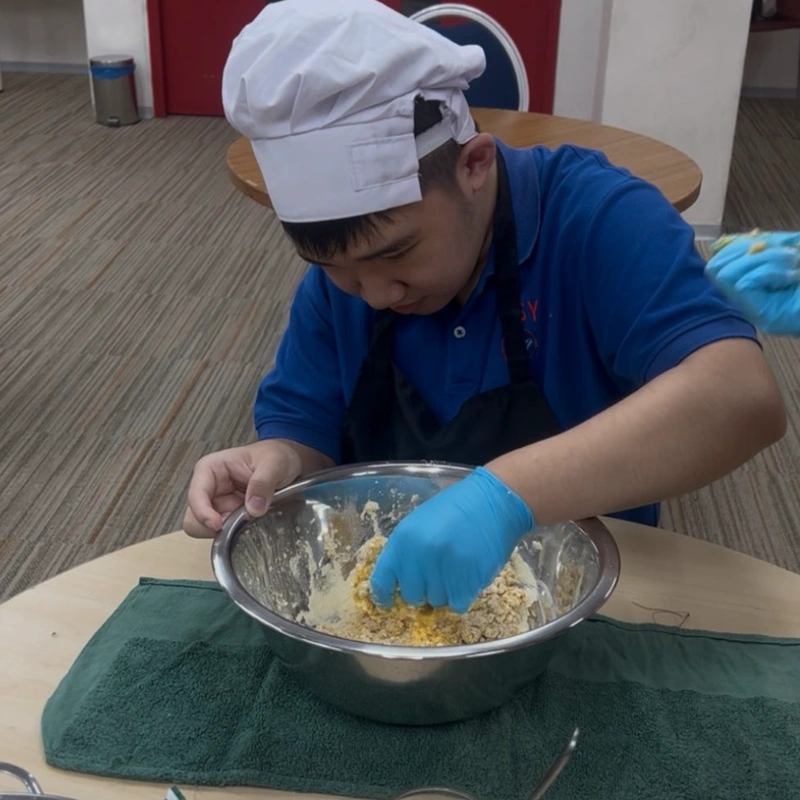 PTP 1 preparing food